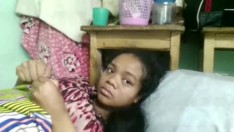 fetranialdy online show from 10/31/25, 06:47