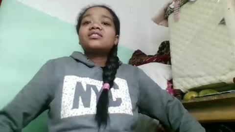 fetranialdy online show from 11/17/25, 05:02