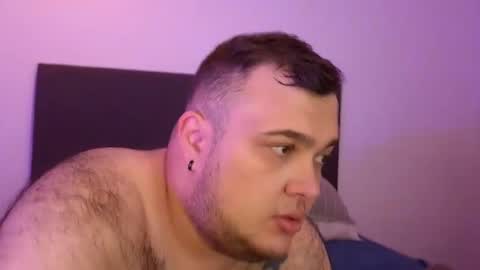 fevyforeverbear online show from 12/17/25, 10:54