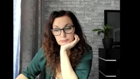 Milana online show from 02/12/25, 08:27