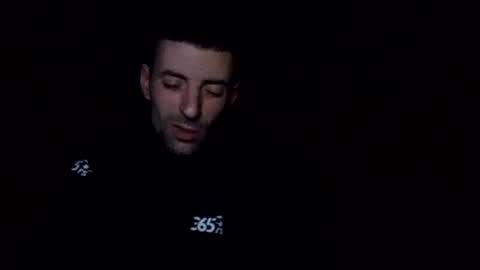 Snapshot of fffjj021 chatting on 12/06/24, 01:29 Raised in 90s online show from 12/06/24, 01:29