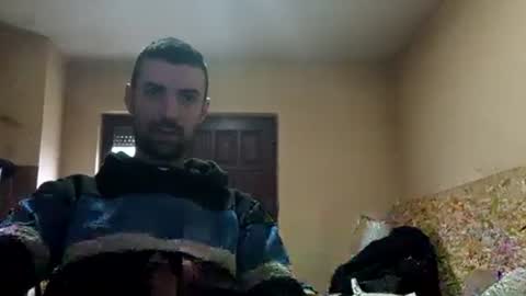 Snapshot of fffjj021 chatting on 01/10/25, 12:04 Raised in 90s online show from 01/10/25, 12:04