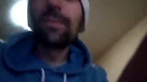 Snapshot of fffjj021 chatting on 01/19/25, 11:00 Raised in 90s online show from 01/19/25, 11:00