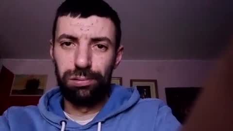 Snapshot of fffjj021 chatting on 01/26/25, 02:24 Raised in 90s online show from 01/26/25, 02:24