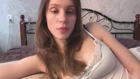Lisa online show from 05/01/26, 07:57