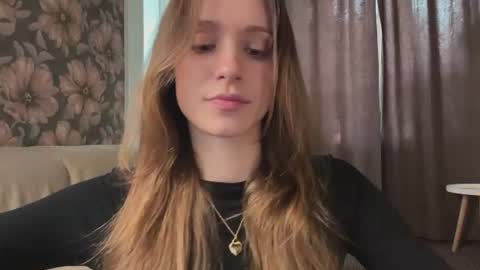 Lisa online show from 06/14/26, 11:12