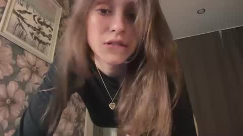 Lisa online show from 06/25/26, 03:38