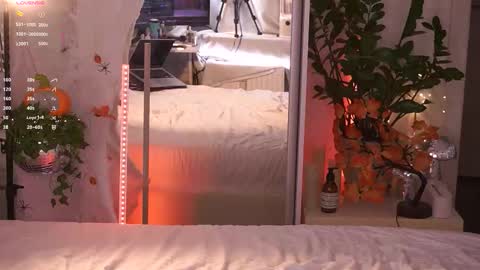 Snapshot of ffoxyflame chatting on 10/30/25, 10:54 -- stay in touch with me online show from 10/30/25, 10:54