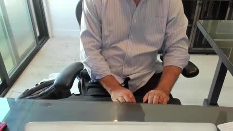 fhetzl online show from 10/06/25, 09:23