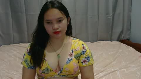 fhwilloughbyxx online show from 04/10/26, 05:56