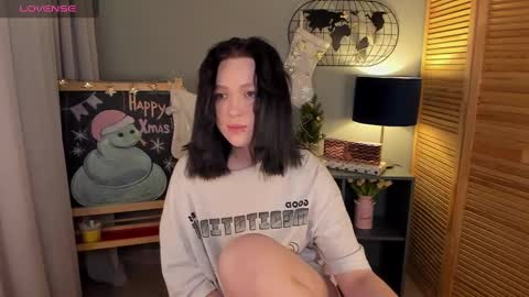fiamoory online show from 12/17/24, 04:23