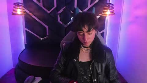   online show from 12/22/24, 05:42