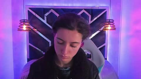   online show from 12/26/24, 12:05