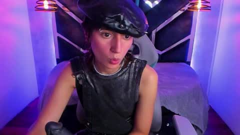   online show from 12/28/24, 02:53