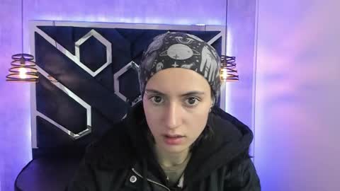   online show from 01/05/25, 02:52