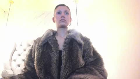   online show from 05/12/26, 12:13