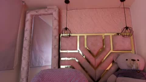   online show from 06/04/26, 12:00
