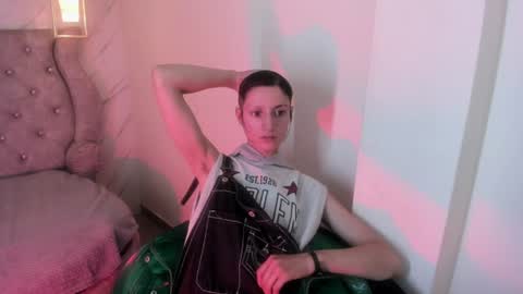   online show from 06/20/26, 08:44
