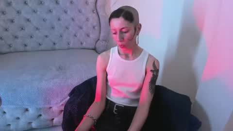   online show from 06/26/26, 08:02