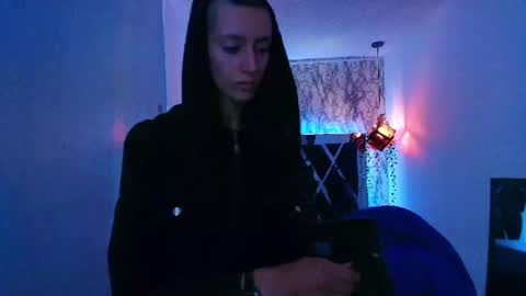   online show from 07/29/26, 12:25