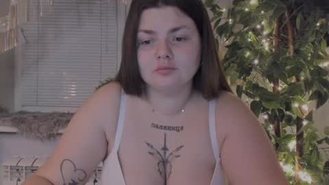 Snapshot of fiery__lady_ chatting on 01/12/25, 06:59 Evita online show from 01/12/25, 06:59