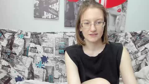 Snapshot of fiery__mary chatting on 02/17/25, 12:05 Mary online show from 02/17/25, 12:05