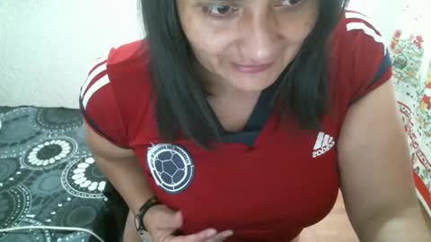 FIERYWOMAN online show from 02/04/25, 07:33