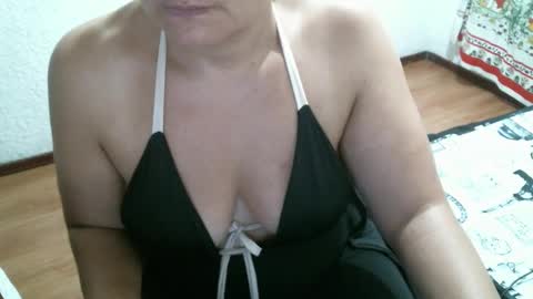 FIERYWOMAN online show from 02/11/25, 09:56