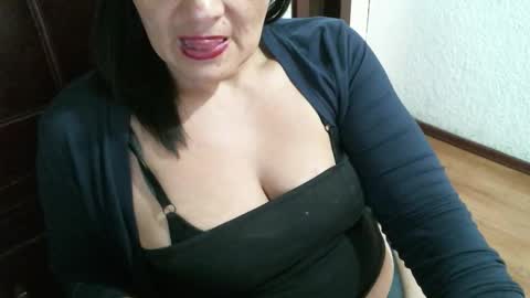 FIERYWOMAN online show from 09/11/25, 07:58