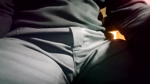 Snapshot of fifi010203 chatting on 10/28/25, 09:39 fifi010203 online show from 10/28/25, 09:39