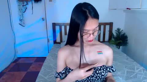 sweet online show from 01/31/25, 10:10