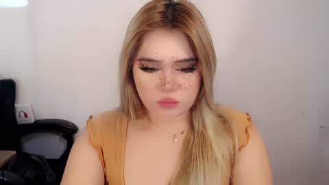 Snapshot of filipina_slutty69xxx chatting on 09/19/25, 02:35 Angela DONT FORGET TO FOLLOW AND GIVE ME APPRECIATION online show from 09/19/25, 02:35