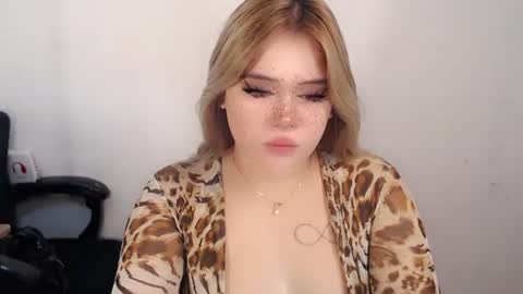 Snapshot of filipina_slutty69xxx chatting on 09/22/25, 01:18 Angela DONT FORGET TO FOLLOW AND GIVE ME APPRECIATION online show from 09/22/25, 01:18