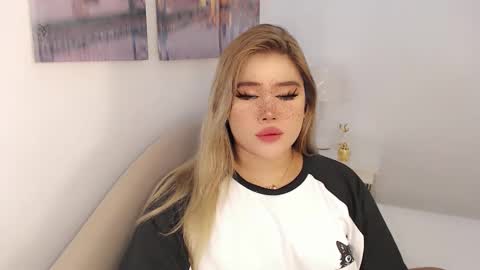 Snapshot of filipina_slutty69xxx chatting on 10/15/25, 12:44 Angela DONT FORGET TO FOLLOW AND GIVE ME APPRECIATION online show from 10/15/25, 12:44