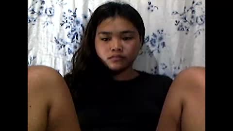 Snapshot of filipinagirl_18 chatting on 04/26/26, 09:56 filipinagirl_18 online show from 04/26/26, 09:56