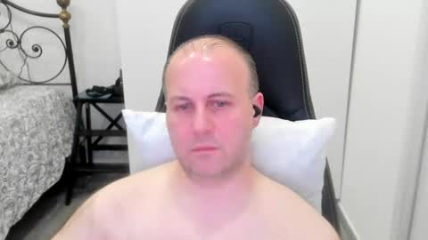 filippo12356 online show from 06/12/26, 11:14