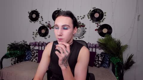 Honey Ill be waiting for you Tue Wed Thu Fri Sat Sun 10am-5pm online show from 12/29/24, 10:01
