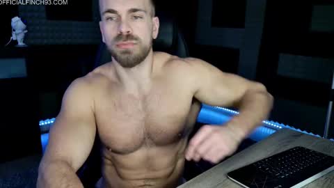 Snapshot of finch93 chatting on 02/12/25, 03:07 Nick online show from 02/12/25, 03:07