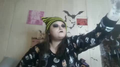 findommefoxi online show from 10/28/25, 11:14