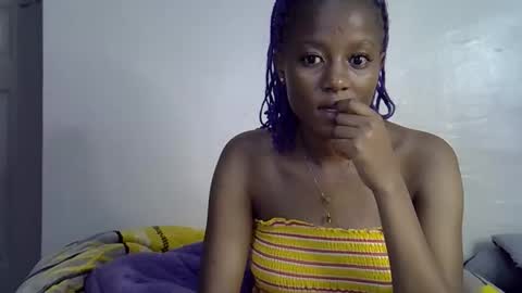 slimmie online show from 10/22/25, 08:19
