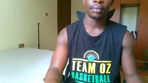 HOT AND SWEET online show from 05/09/26, 08:19