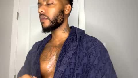 Snapshot of finessegod26 chatting on 01/01/25, 12:00 finessegod26 online show from 01/01/25, 12:00