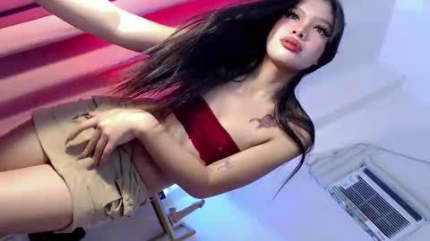 finest_drieax online show from 11/25/25, 01:49