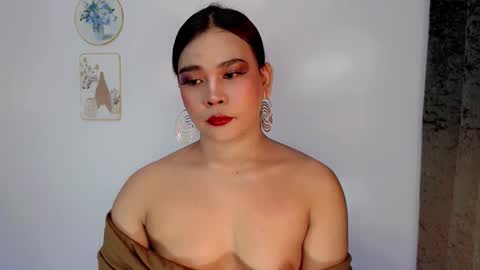 Jasmine online show from 03/11/26, 10:38