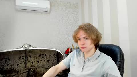 Snapshot of finnbev chatting on 05/31/26, 07:59 finnbev online show from 05/31/26, 07:59
