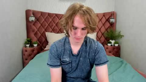Snapshot of finnbev chatting on 06/07/26, 08:12 finnbev online show from 06/07/26, 08:12