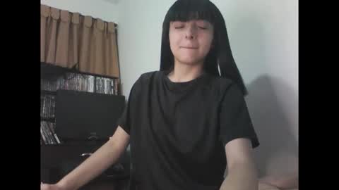 Snapshot of finnky1 chatting on 04/19/26, 01:05 finnky1 online show from 04/19/26, 01:05