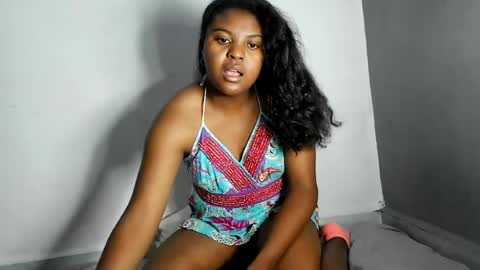 fiona_00 online show from 06/13/26, 06:55