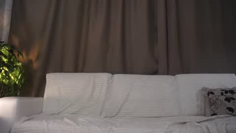 Emily online show from 07/29/26, 06:44