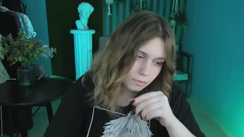 fiora online show from 12/13/24, 12:06
